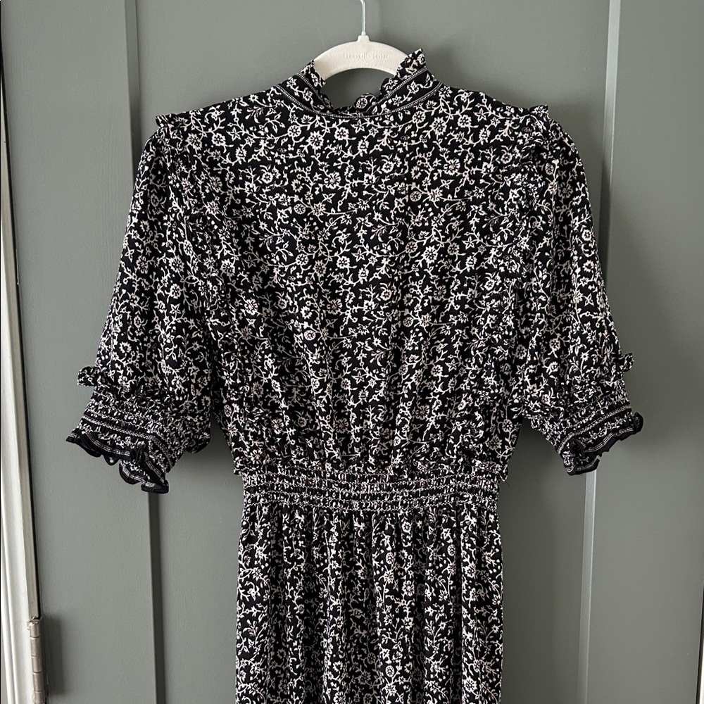 Max Studio Black and White Patterned Midi Dress Size Medium - Picture 7 of 7